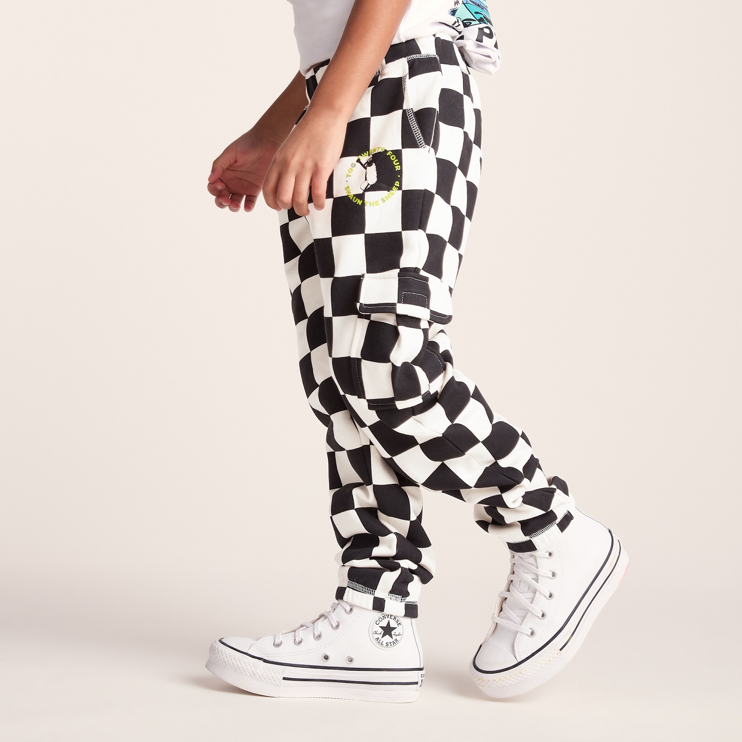 TOG24 Polypay Kids Shaun the Sheep Sweat Pant - Image 4