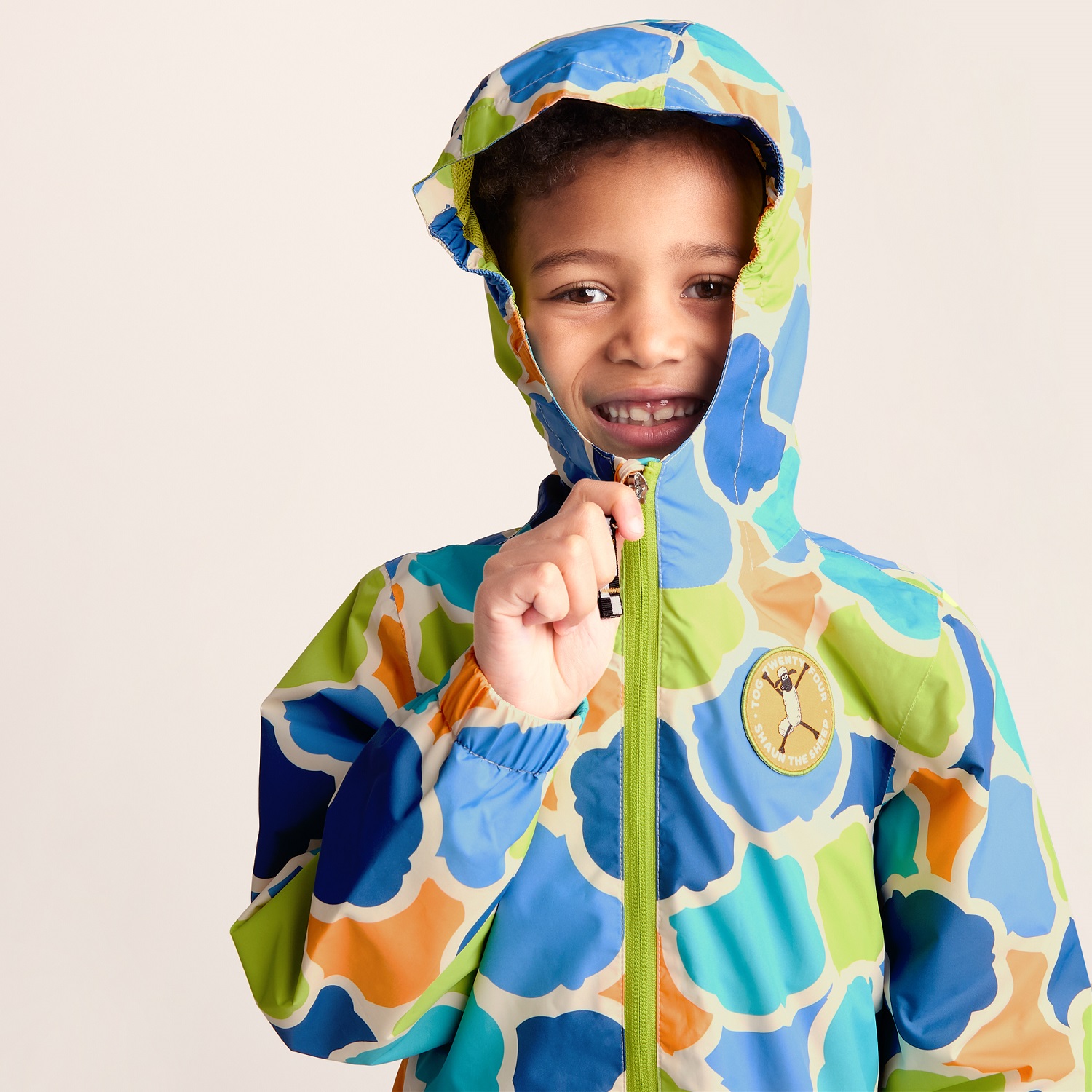 TOG24 Cohampshire Kids Shaun the Sheep Waterproof Jacket - Image 11