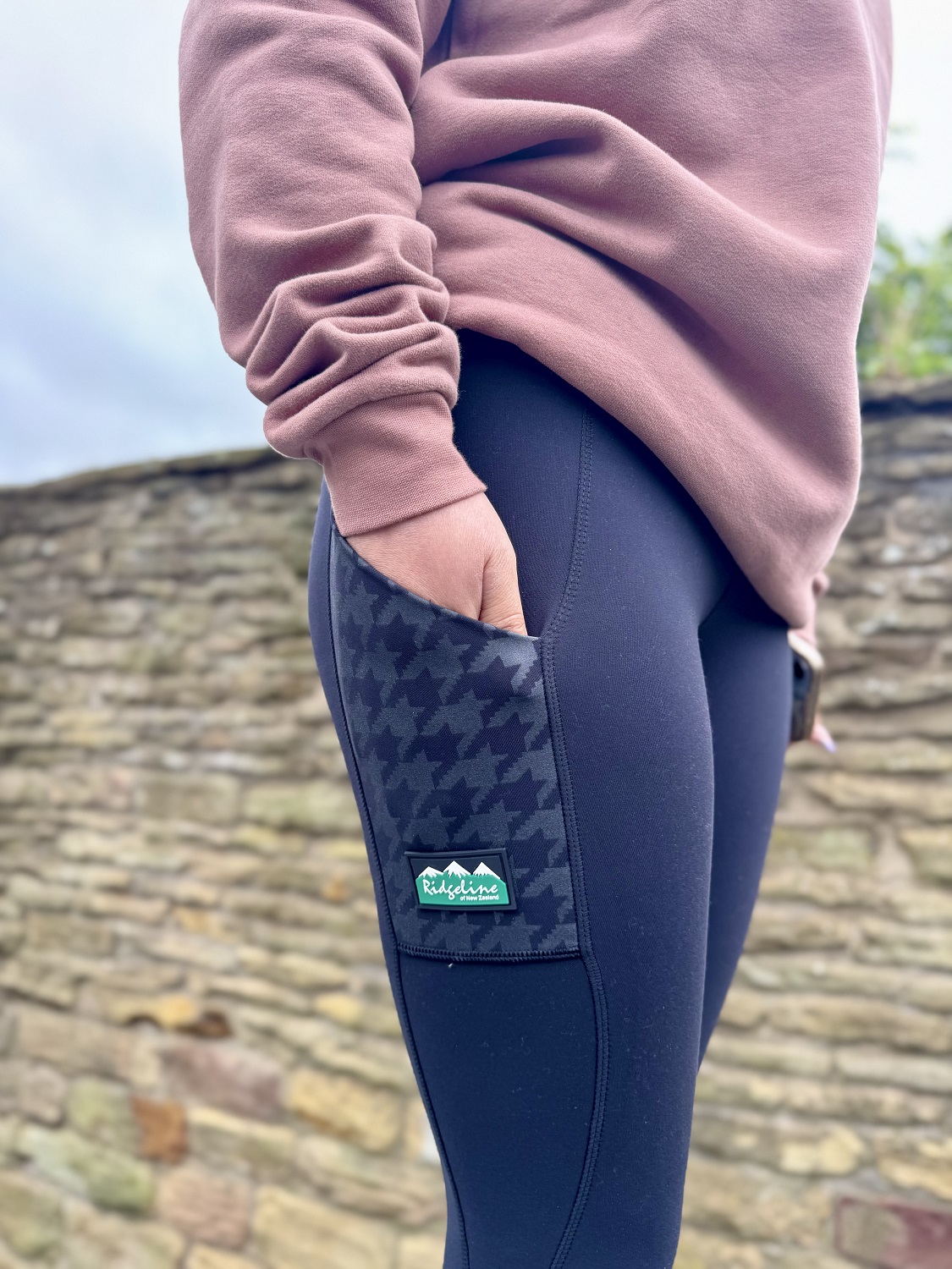 Ridgeline Ladies Infinity Leggings